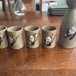 Saki pitcher and cups